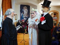 Puppet wedding